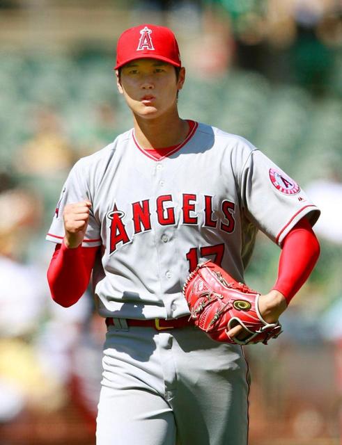 大谷翔平、笑顔のメジャー初登板初勝利 メジャーでも二刀流実現/大