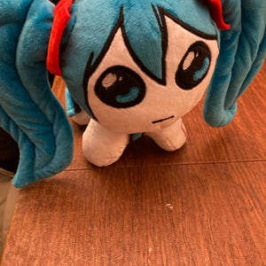 YIPPEE Hatsune Miku . Tbh. イッペイ. Plush Toy. Size 9 Inch (23 Sm