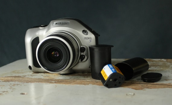 Nikon Pronea S APS Film Camera W/ 30-60mm Lens & Expired Film - Etsy