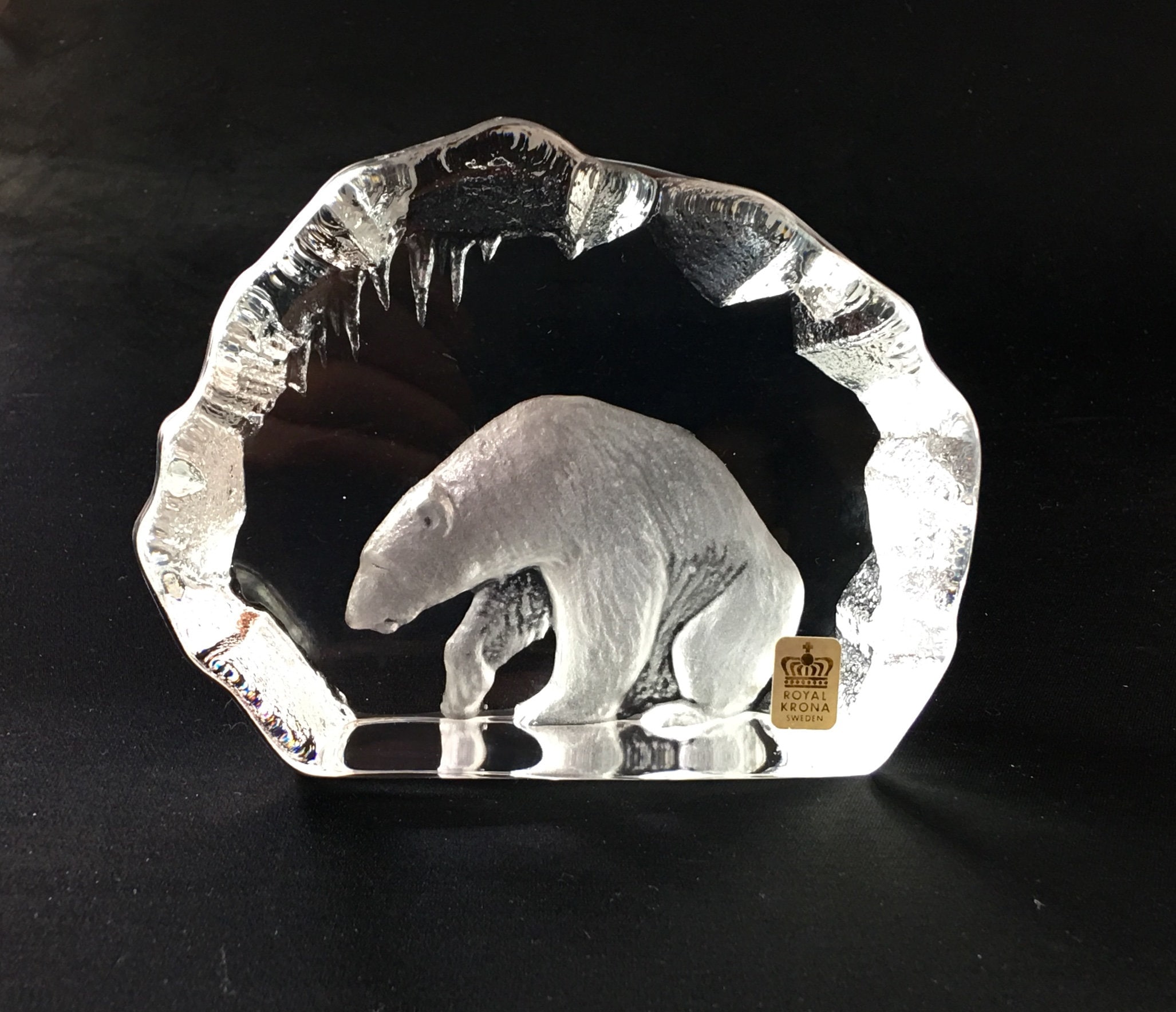 Mats Jonasson Royal Krona Crystal Polar Bear Sculpture - Etsy Canada