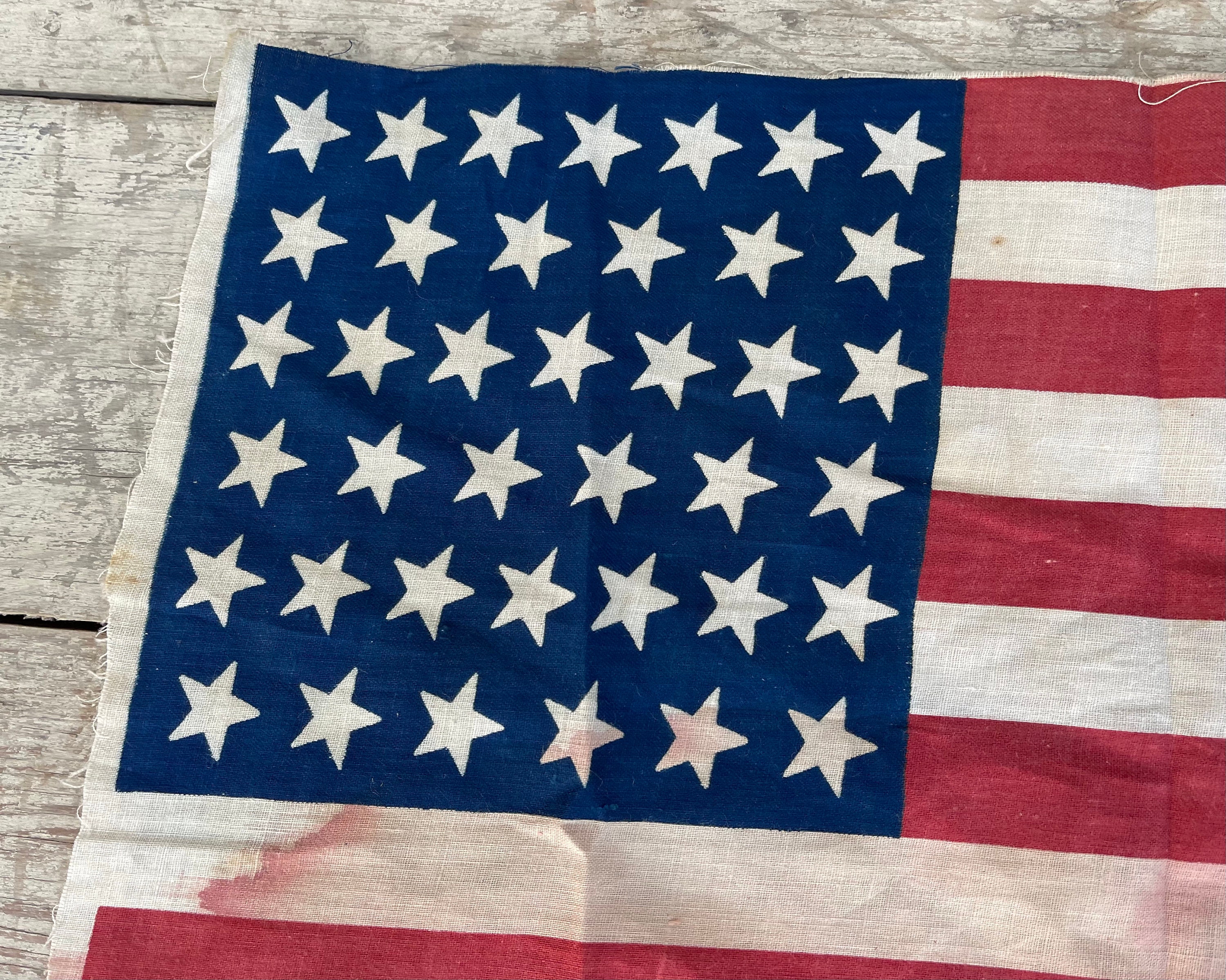 1870年代のアンティーク39星アメリカ国旗：素朴なアメリカーナ風装飾