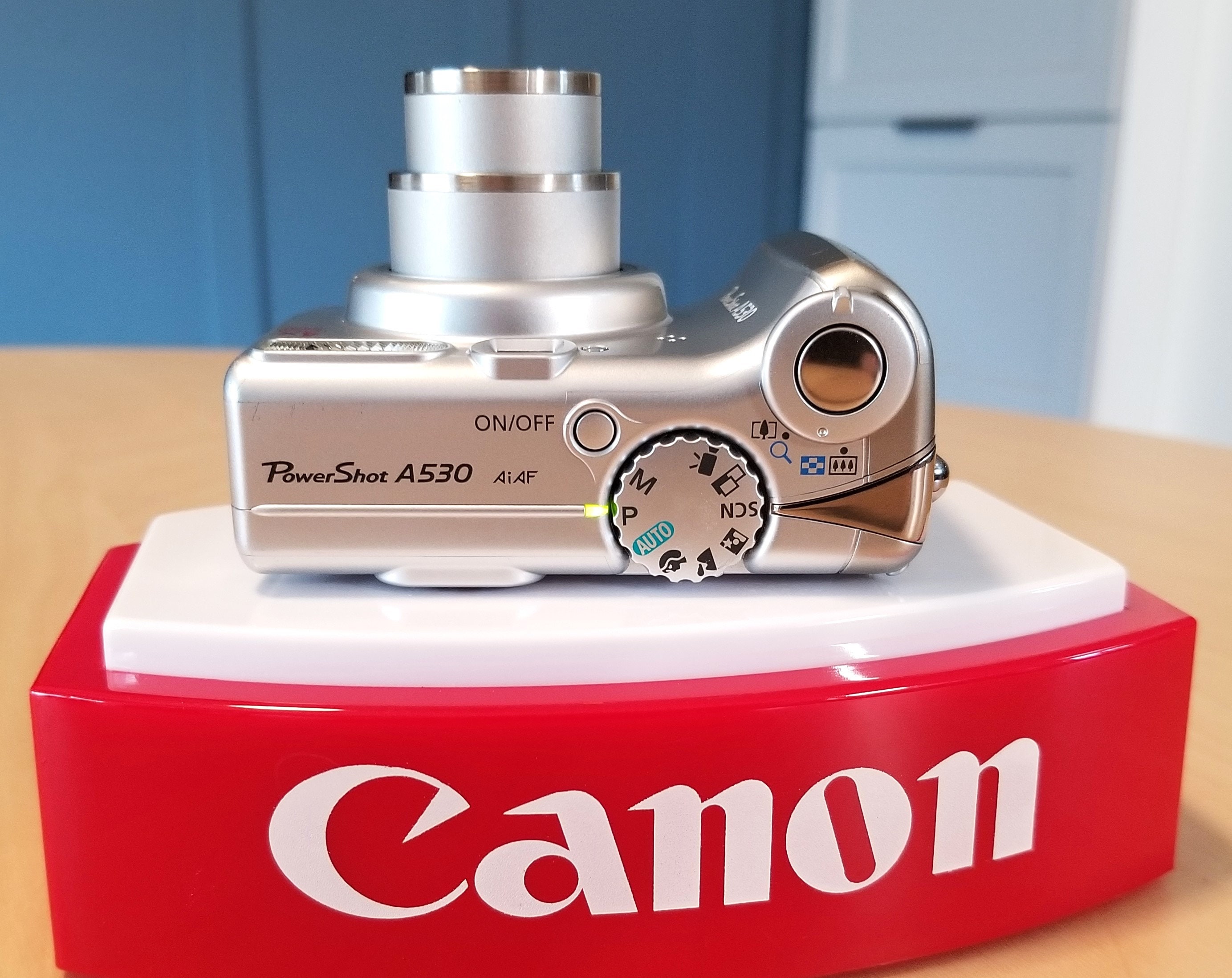 Canon PowerShot A530 AiAF Digital Camera w/ Canon 4X Zoom Lens