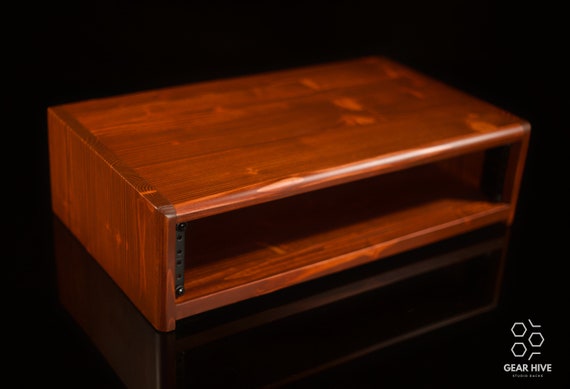 2U スタジオラック | 奥行き12インチ | 無垢材 | カスタマイズ可能