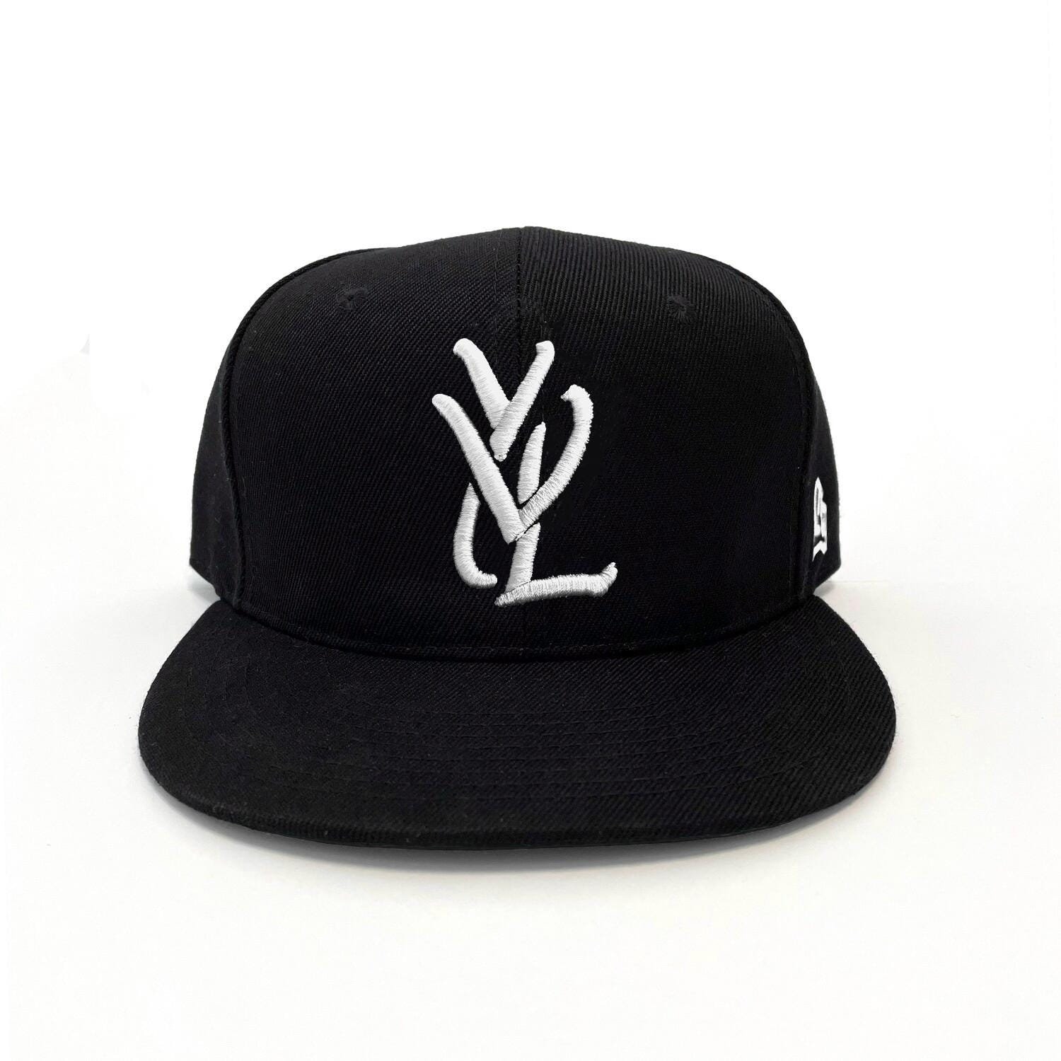 YVL フィッテッド＆スナップバックハット - プレイボーイ・カルティ