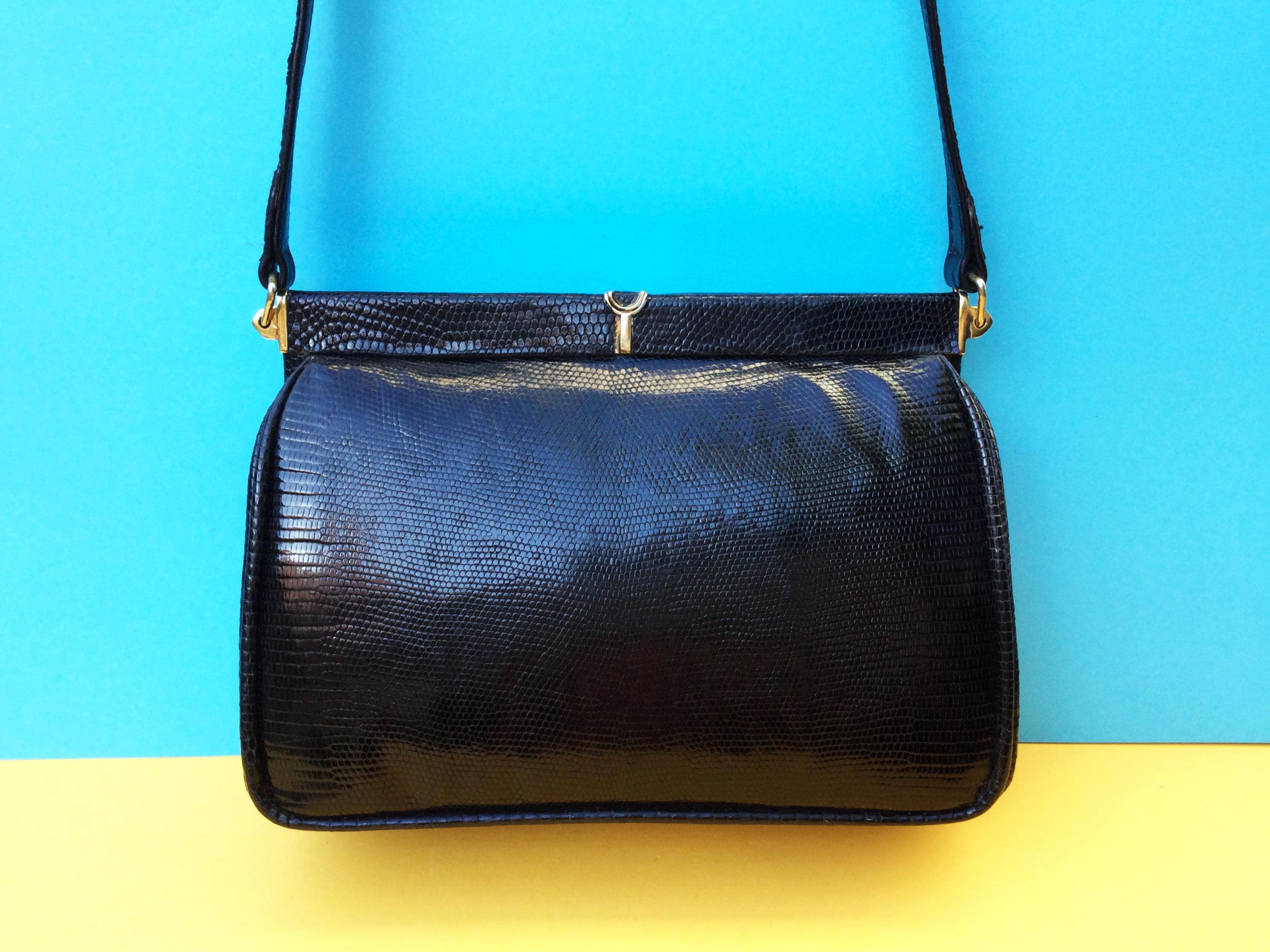 Vintage Black Lizard Leather Handbag: Mid-century Shoulder Bag - Etsy