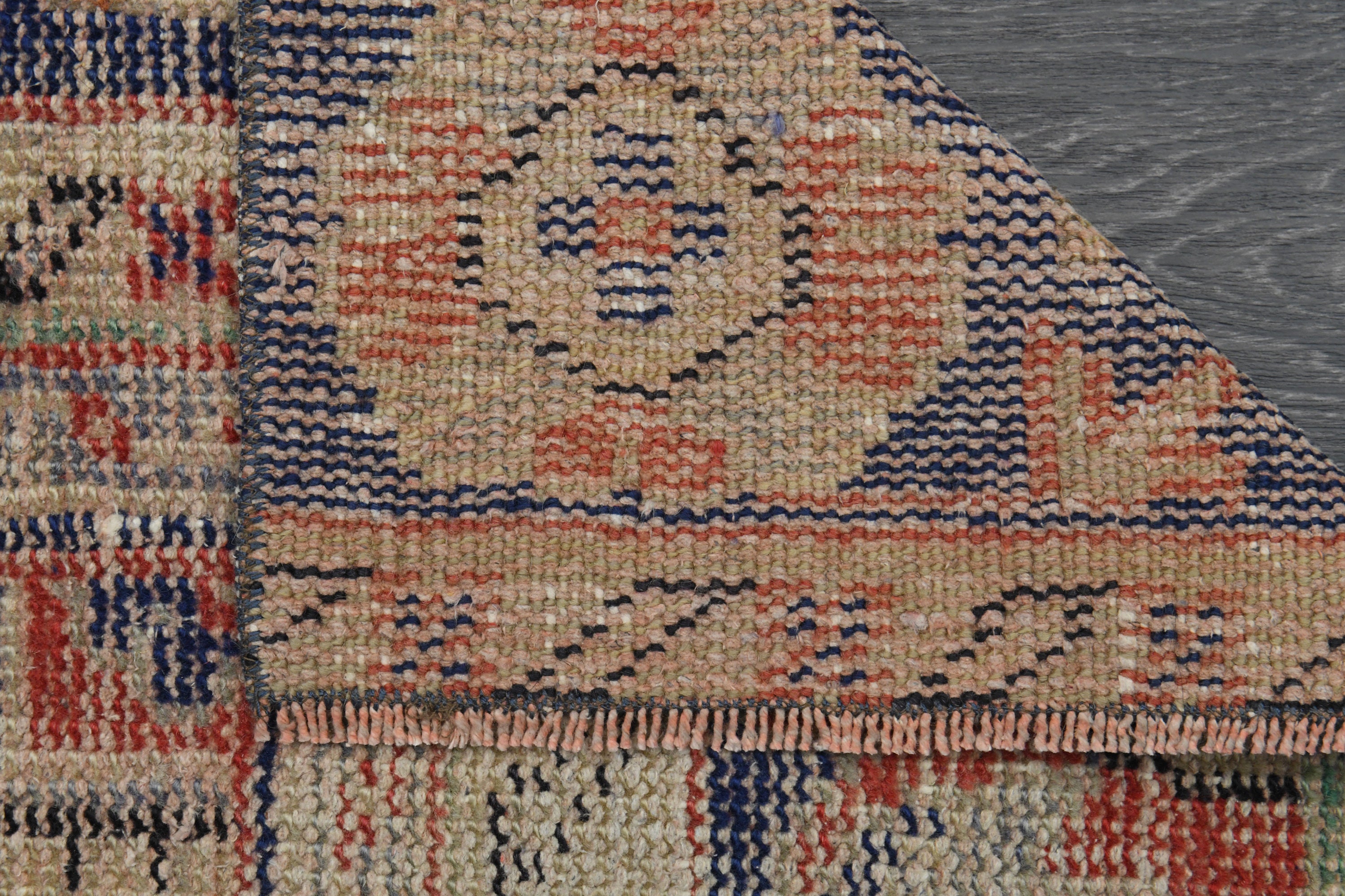 2x6 レッドベージュブルーヴィンテージトルコウシャクラグ、花柄