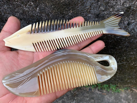 バッファローの角の櫛2本、バッファローの角の櫛、男性用櫛、女性用櫛