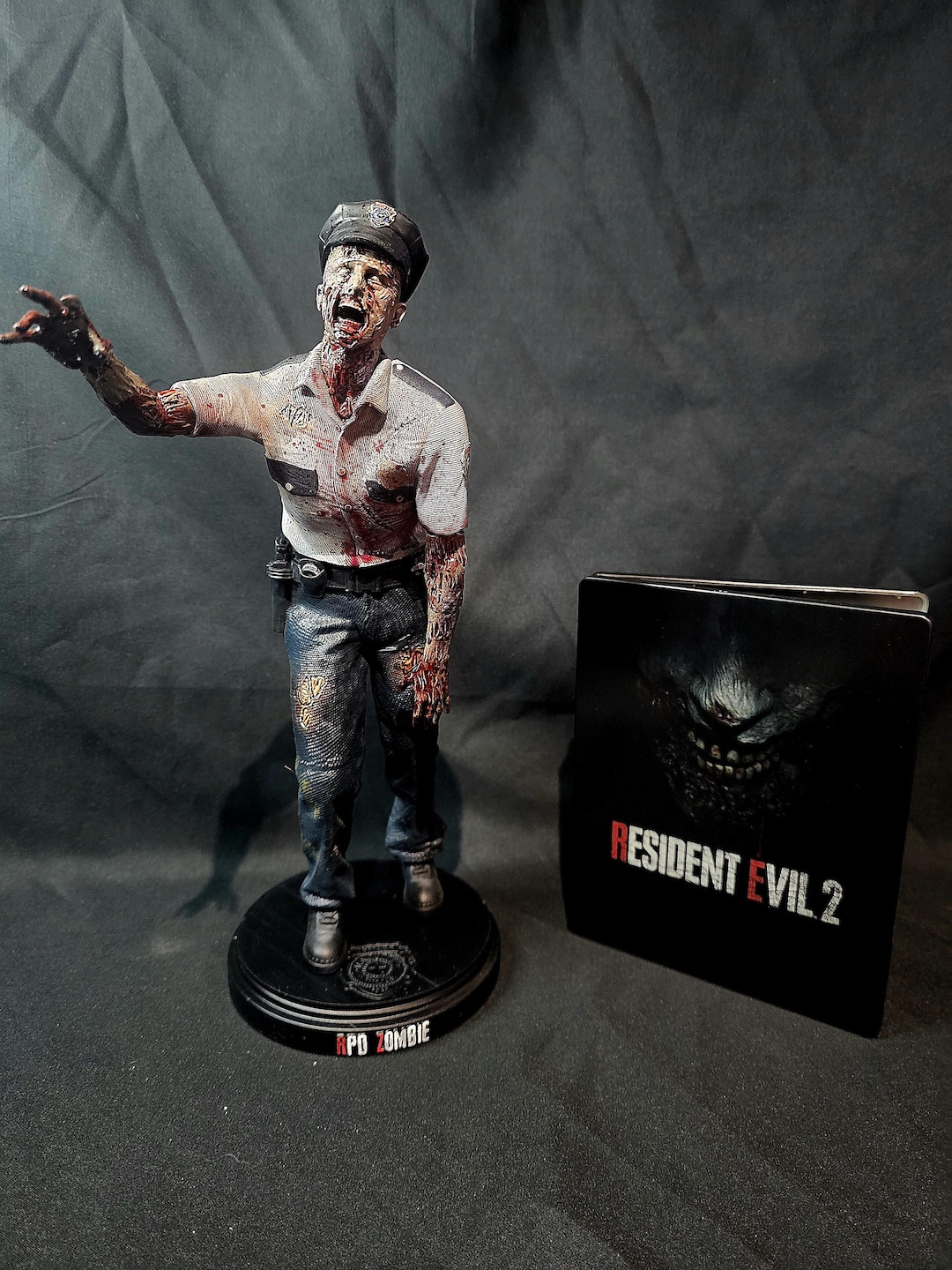 バイオハザード 1/6 ポリスゾンビ - Etsy 日本