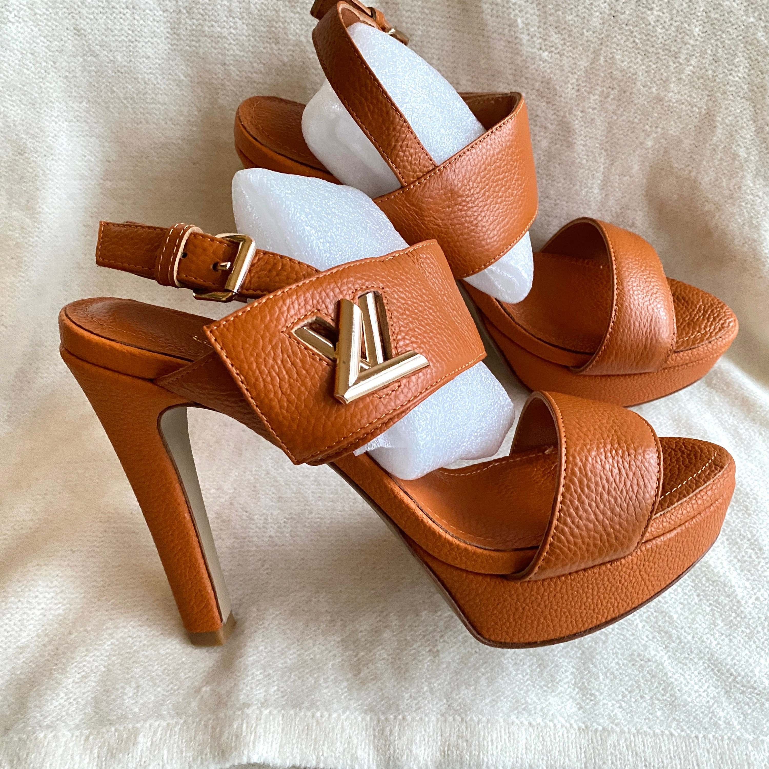 Classic Louis Vuitton Brown High-heel - Etsy