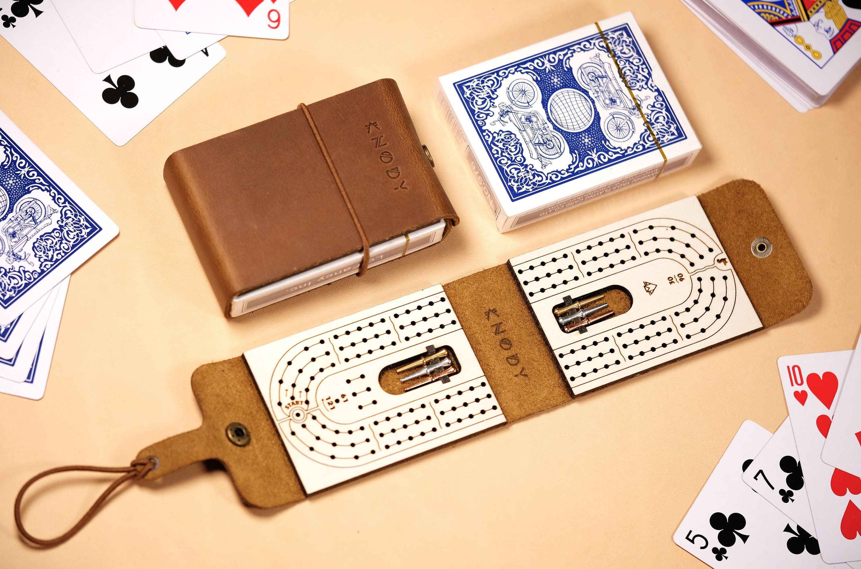 KNODY ultimate Leather | wrap around | Travel Cribbage board