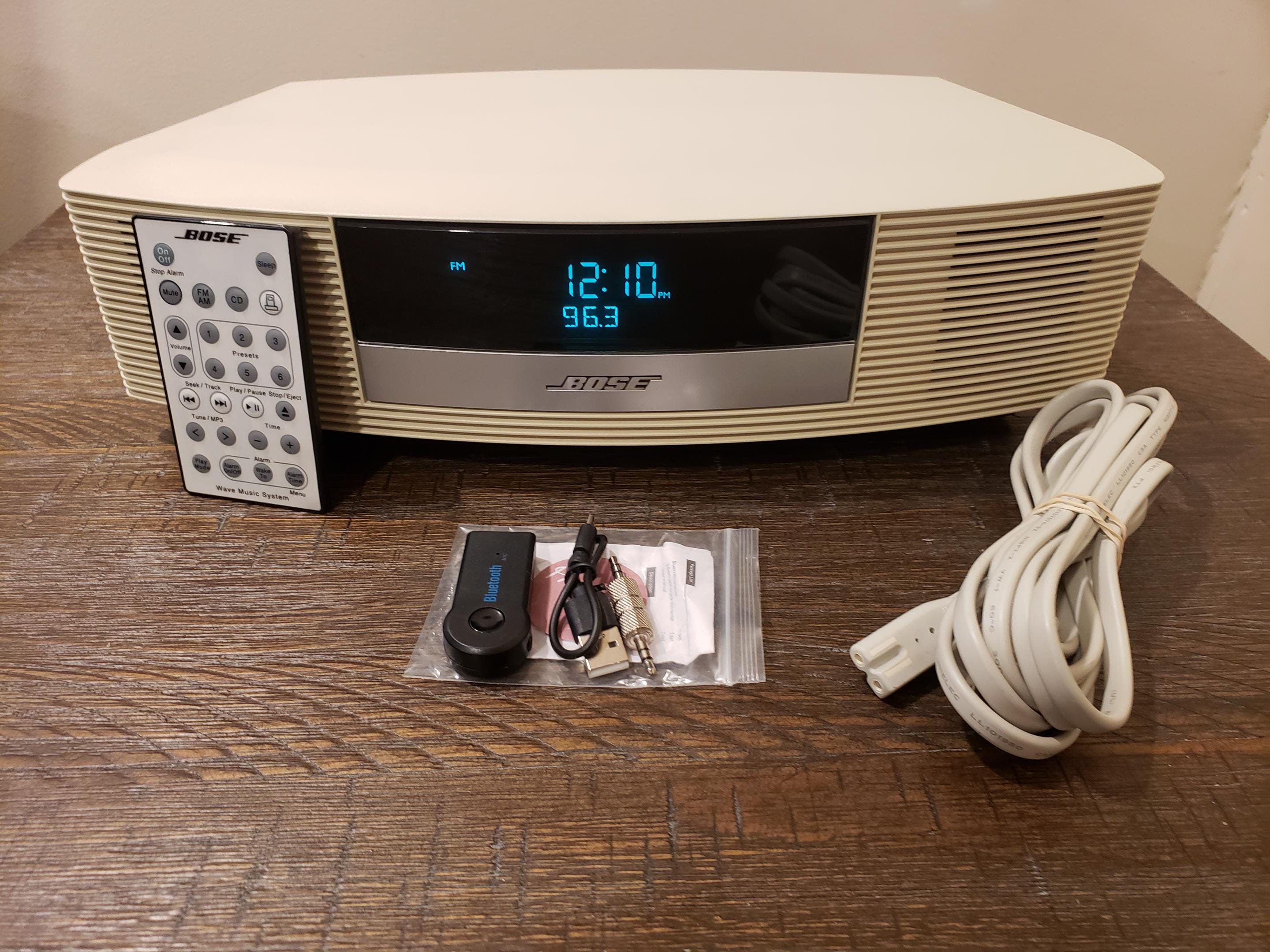 Bose Wave Radio II W/bluetooth Receiver, White/tan NO CD Version