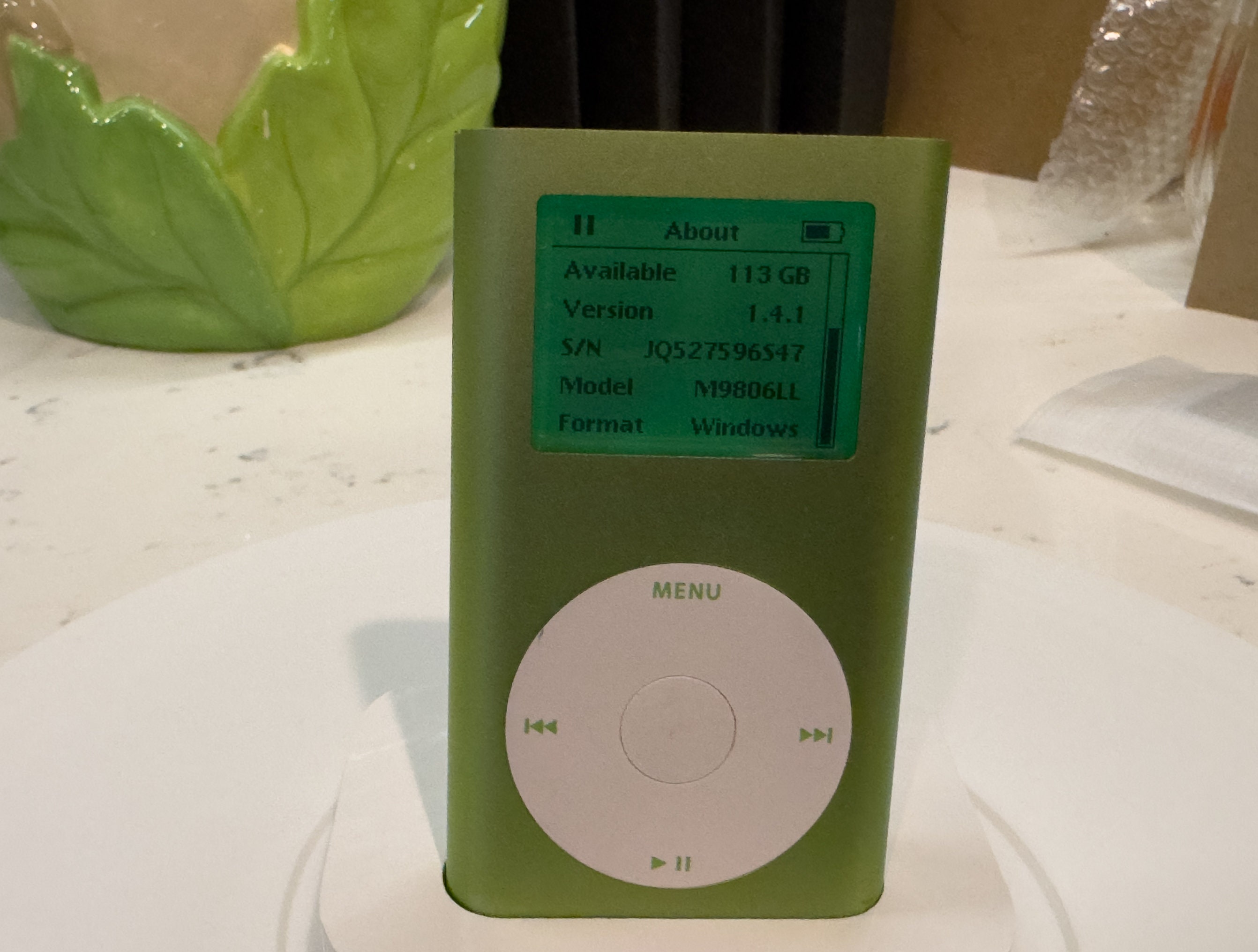 改造iPod Mini第2世代：128GBフラッシュ、グリーンバックライト