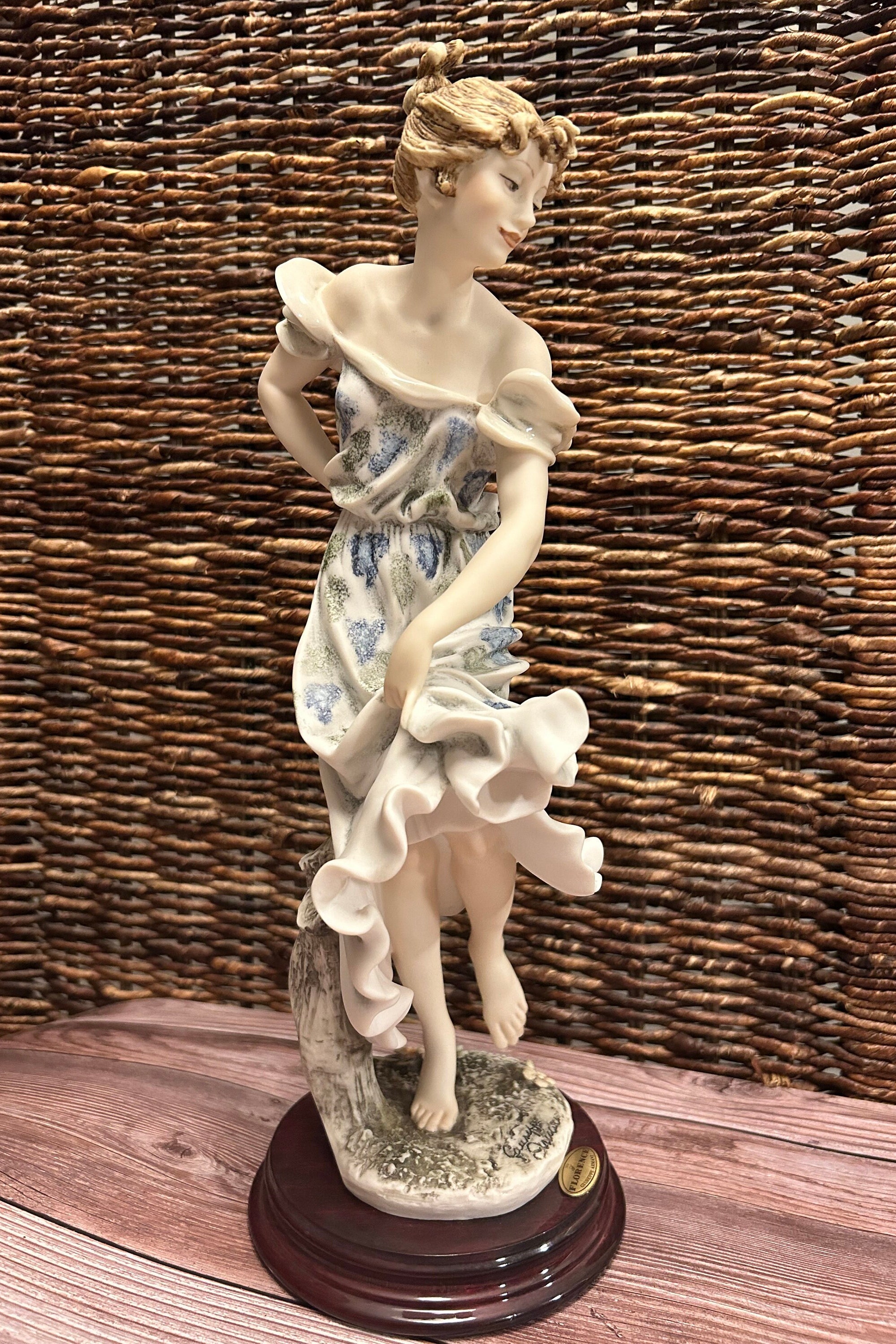 Giuseppe Armani Figurine - Etsy