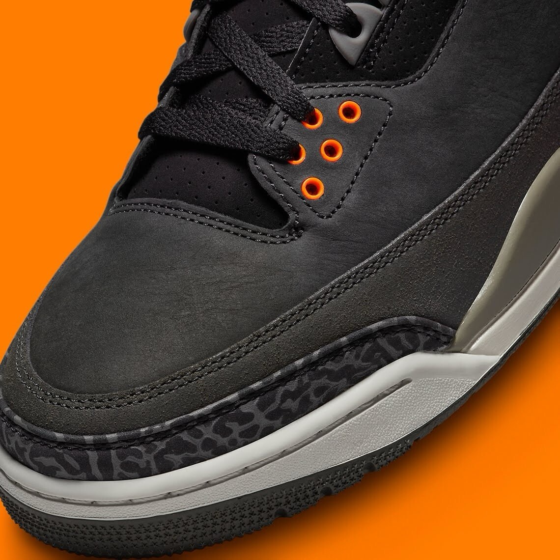 Nike Air Jordan 3 Retro 