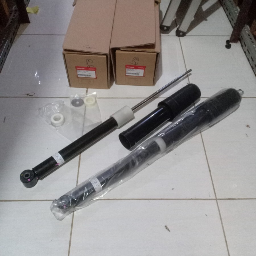 Genuine Honda Jazz Fit GK 2015-2021 Rear Shock Absorber 52610-T5L