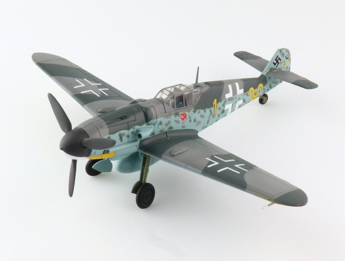 BF 109G-6 ERICH HARTMANN YELLOW 1 OCTOBER 1943 - HOBBY MASTER