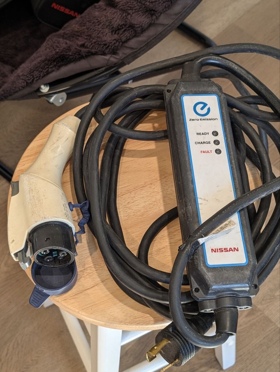 OEM Nissan Leaf Zero Emission EV Charger 29690 | eBay