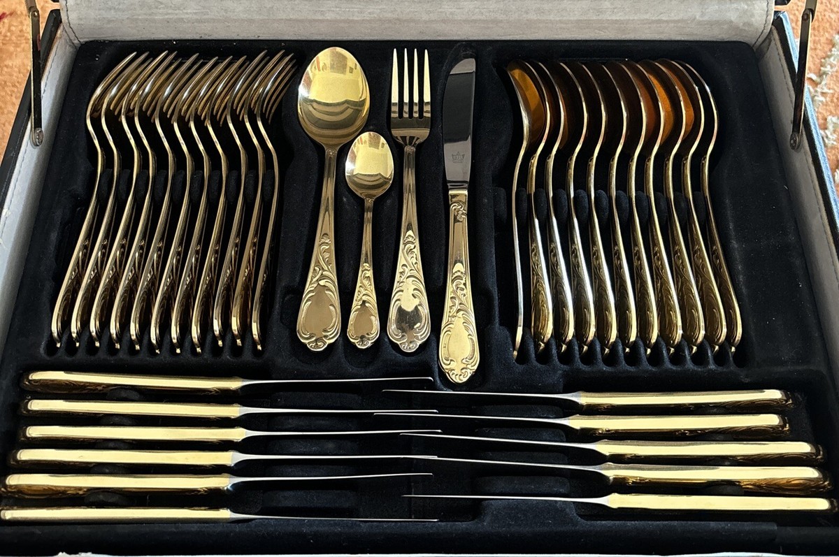 69 Piece SBS Bestecke Solingen 25 Wien 23/24 Karat Overlay
