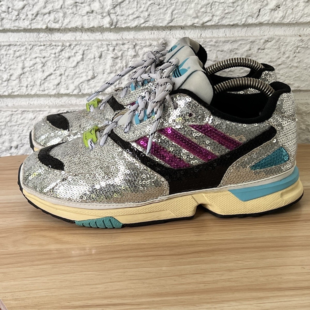 Adidas Originals ZX 4000 Sequin Sneakers Women's Size 6 Silver