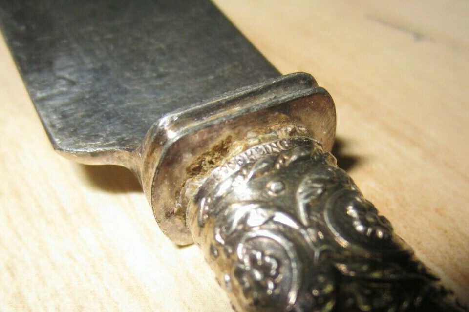 Sterling Silver/Mother of Pearl Handle Knife #12 Qty. (5) J