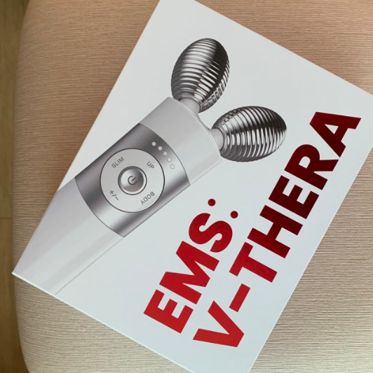 Mommy care EMS V-Cera Medium Frequency Facial Massager HW-0803