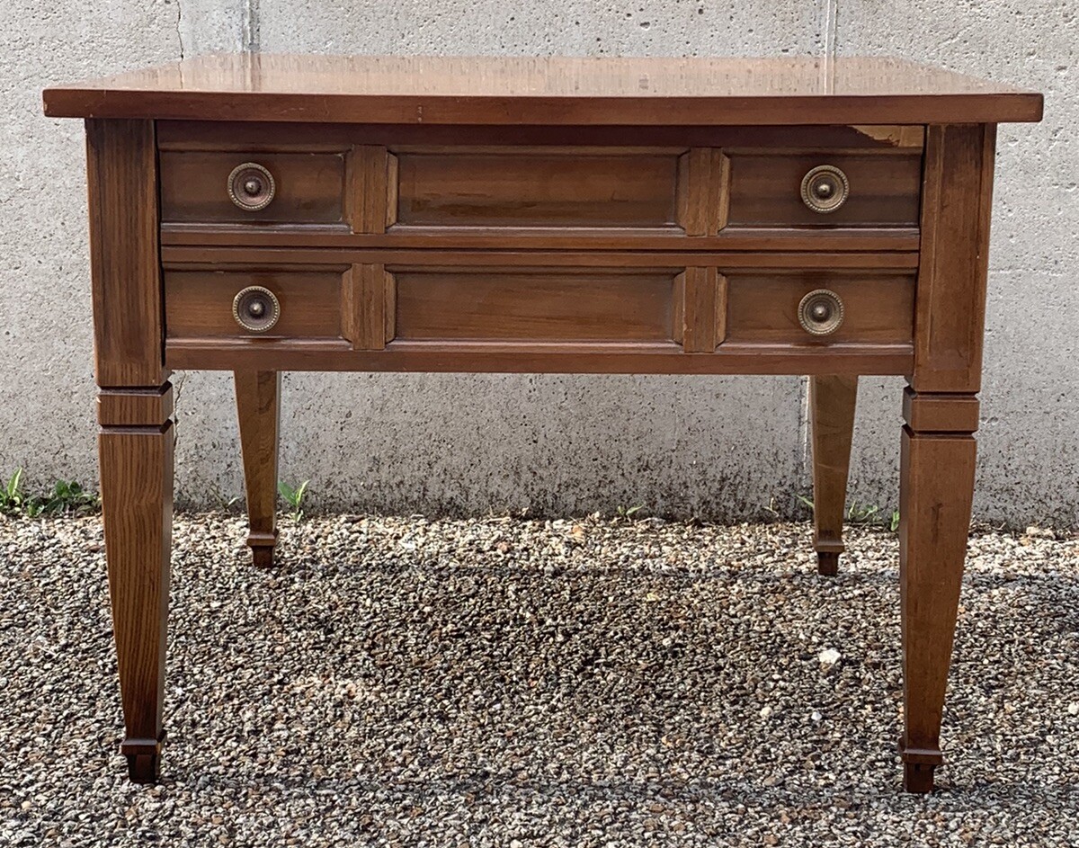 Vintage BASSETT FURNITURE End Table 26inx26inx20 Walnut And Brass