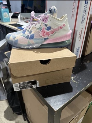 Nike atmos x LeBron 18 Low Sakura for Sale | Authenticity