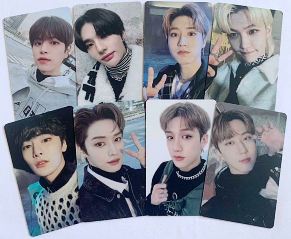 STRAY KIDS Christmas EveL SOUNDWAVE LUCKY DRAW OFFICIAL PHOTO CARD