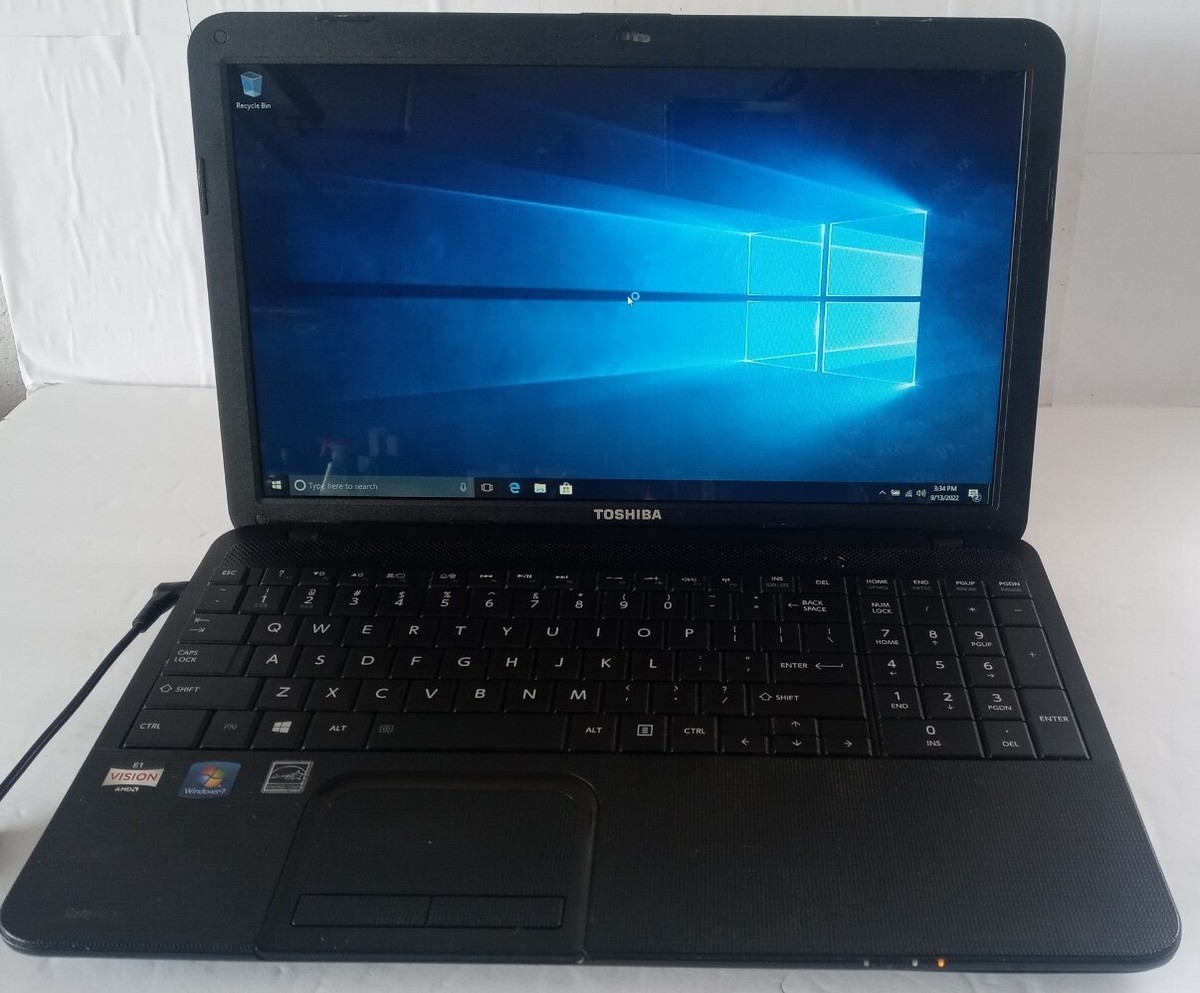 TOSHIBA SATELLITE C855D-S5315 320GB 4GB AMD E-300 APU 1.30GHz Win