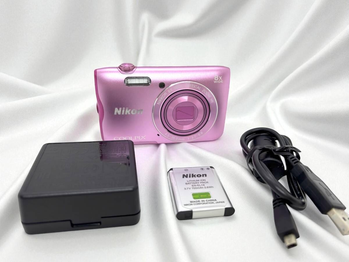 Mint] Nikon COOLPIX A300 Pink 20.0MP Digital Camera w/Battery
