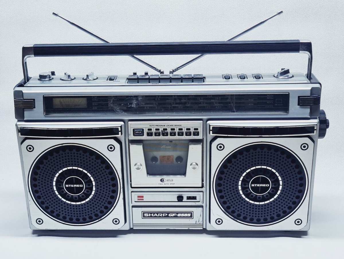 VINTAGE Sharp GF 8585 X Boombox Cassette Player - For Parts only