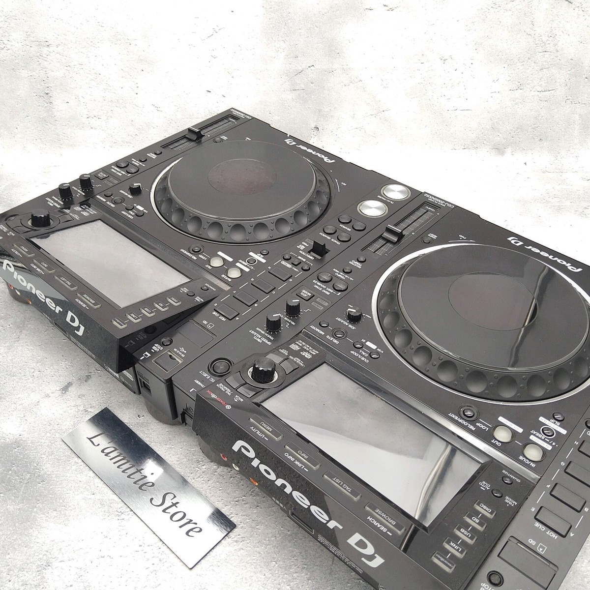 Pair 2x Pioneer DJ CDJ-2000NXS2 110-240V CDJ2000NXS2 2000 NXS