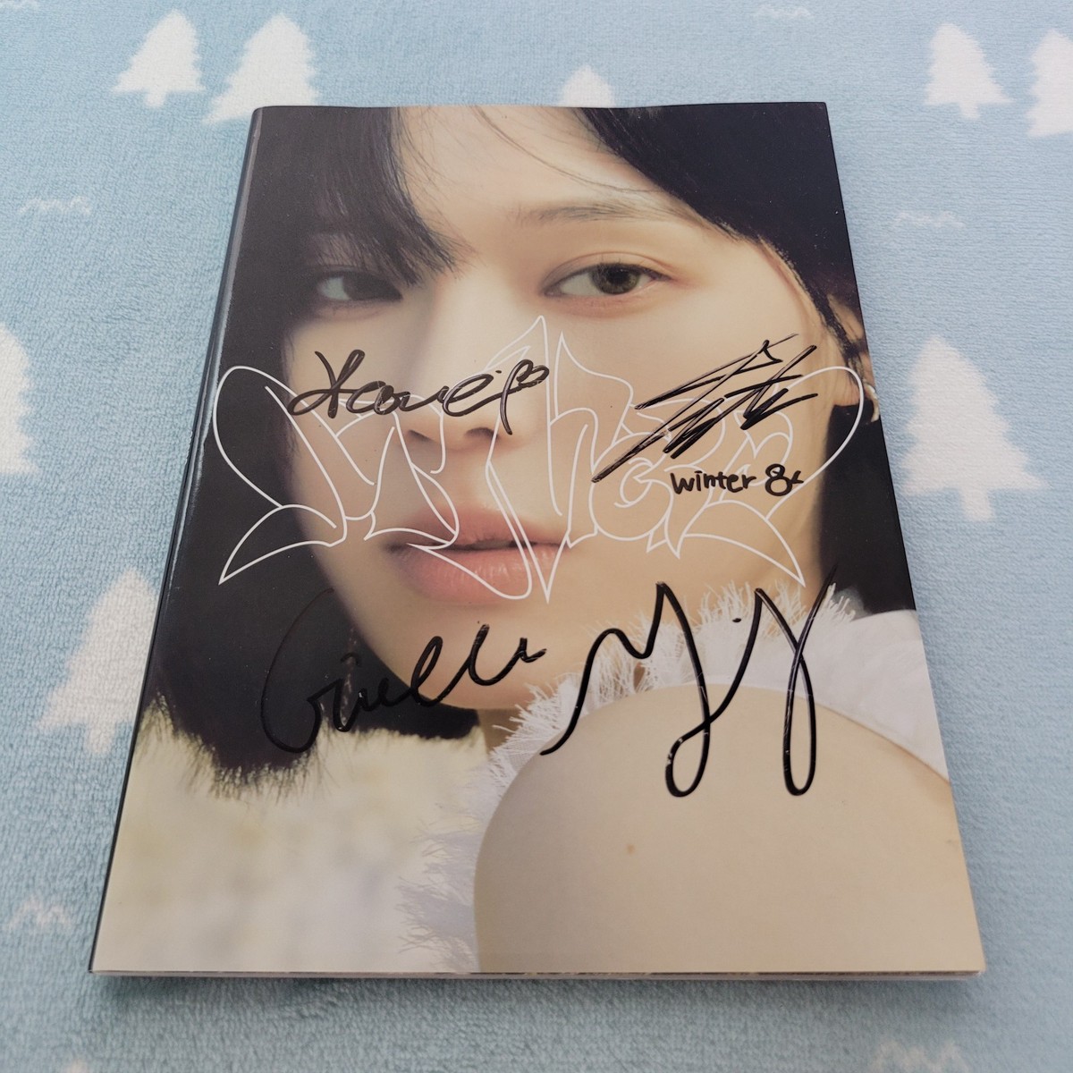 aespa MY WORLD WINTER VER. HANDWRITTEN MESSAGE AUTOGRAPHED SIGNED