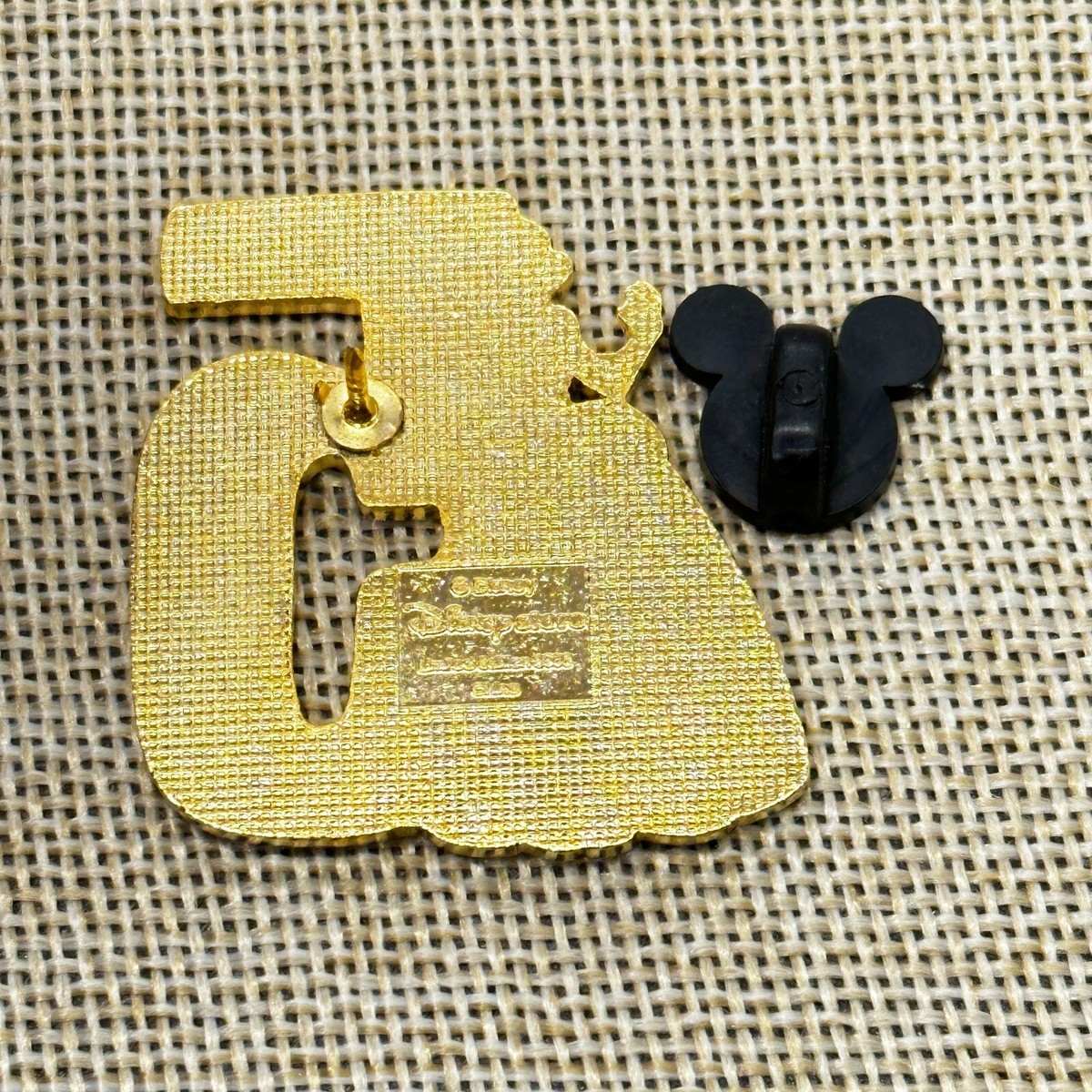 Disney Store JAPAN Pin LE 2500 10th Number Series 5 Cinderella