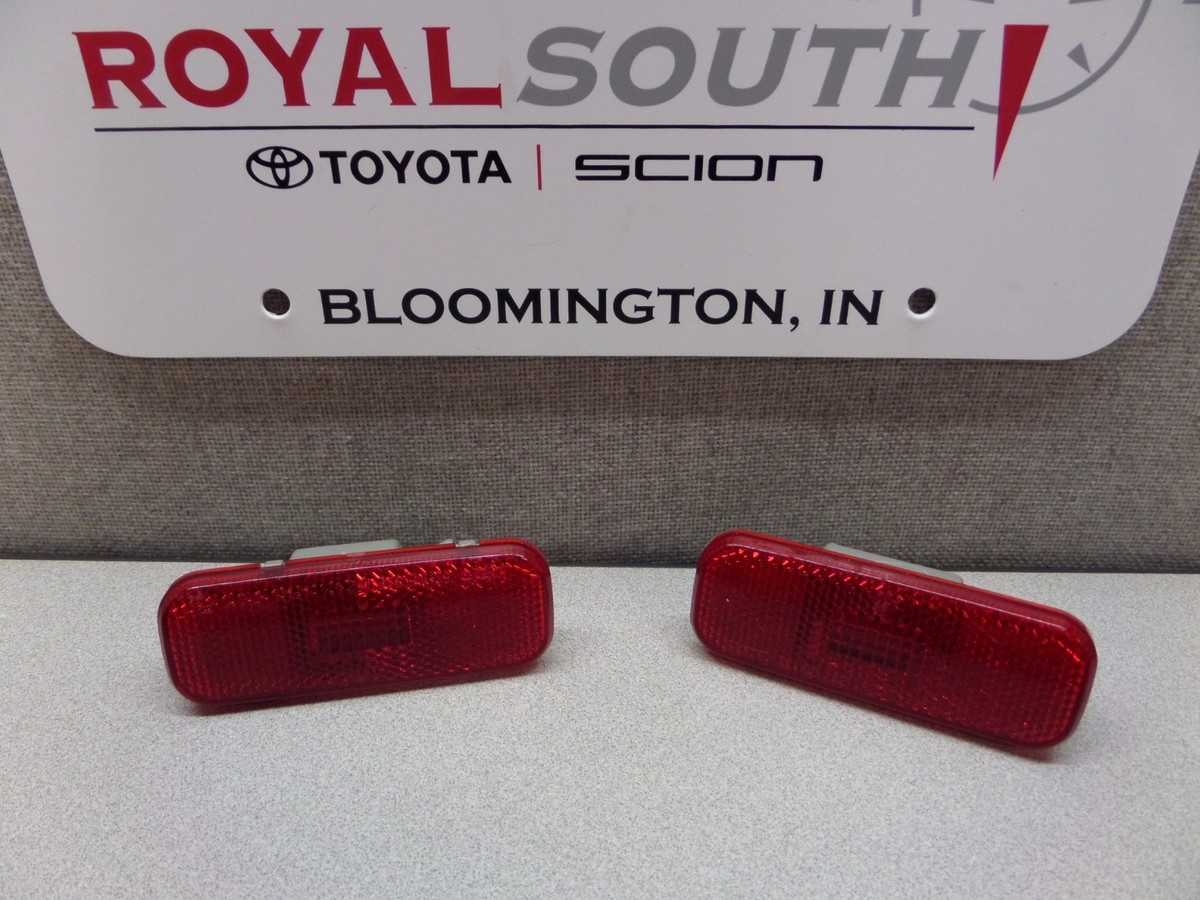 2004-2006 Scion xB Rear Side Marker Light Lamp Genuine