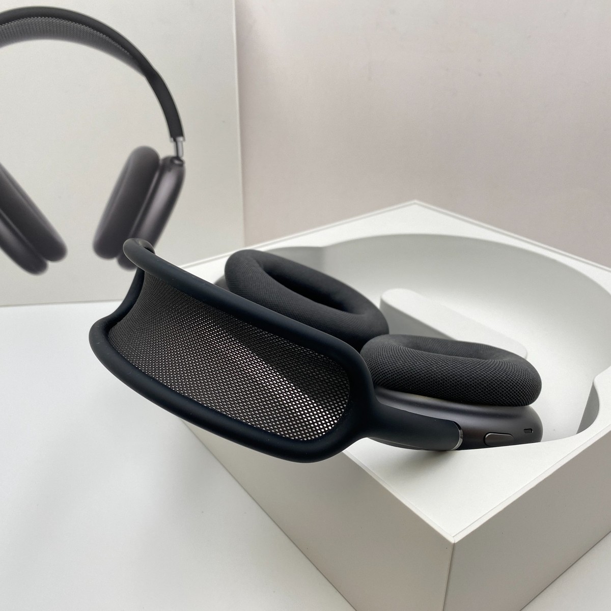 Apple AirPods Max - Space Gray - Open Box | eBay