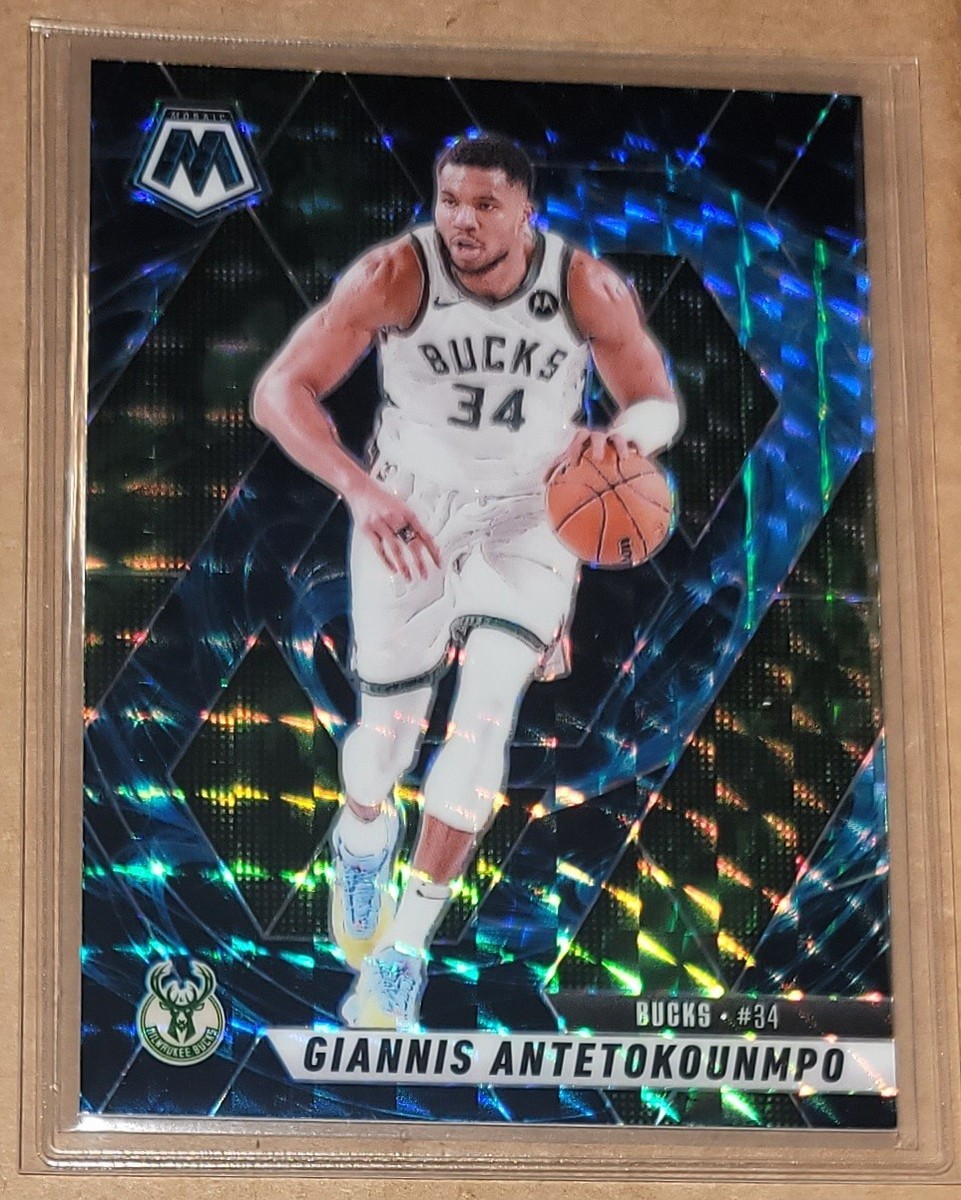 2024-25 Mosaic Basketball (Giannis Antetokounmpo) GENESIS Prizm