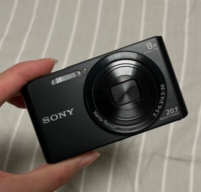 Sony DSC-W830 CyberShot 20.1MP Digital Camera Black 8x Zoom w