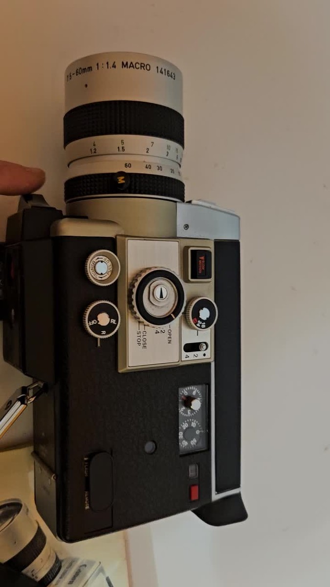 Canon Auto Zoom 814 Electronic Super 8 8mm Film Movie Camera