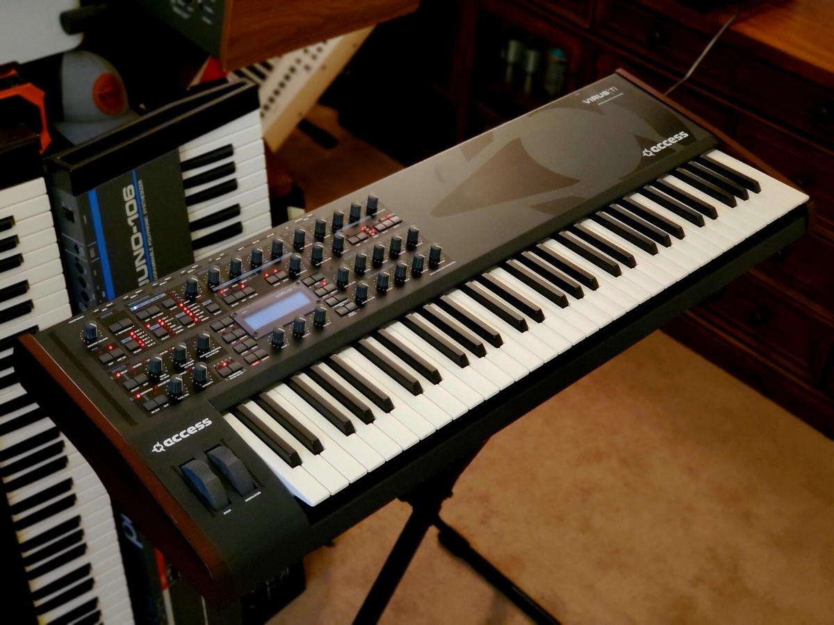 MUST SEE!! ACCESS VIRUS TI KEYBOARD RARE SUPER-SYNTHESIZER IN