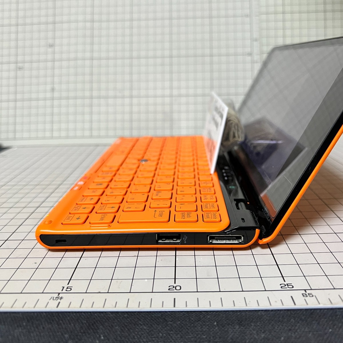 Sony Vaio Personal Computer P Series VPCP11AKJ Z560 US15X ssd 64GB