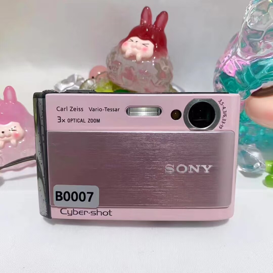 Sony Cyber Shot DSC-T70 8.1MP 3x Optical Zoom CCD Digital Camera