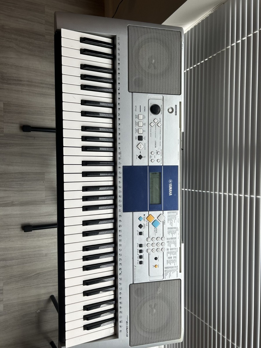Yamaha PSR-E323 Keyboard, Silver, 61 Keys WITH ADAPTER AND STAND