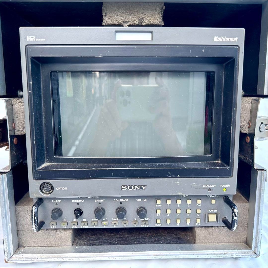 Sony BVM-D9H5J 9″ HD Master Monitor with AC-LMD9 Power Supply and