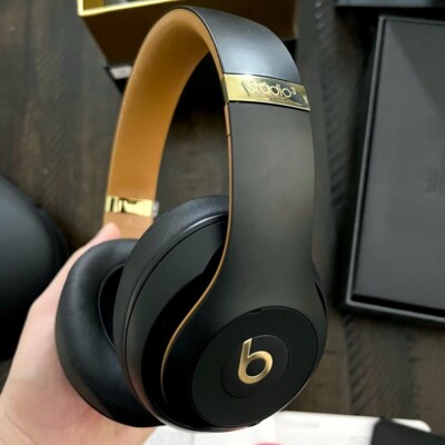 NEW SEALED - Beats Studio3 Skyline Collection Wireless Headphones