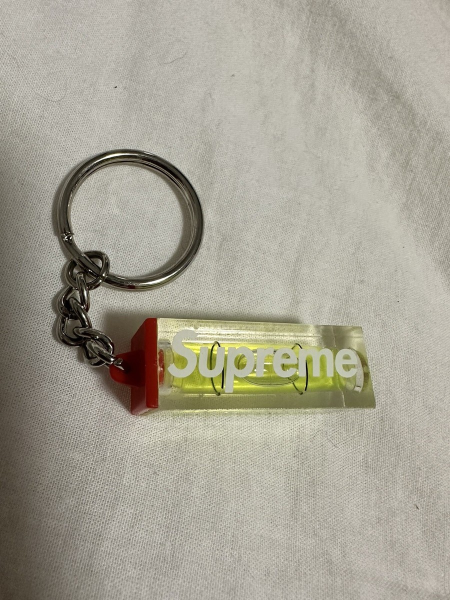Supreme Neon Level Keychain FW18 Key Chain Box Logo Accessory NEW