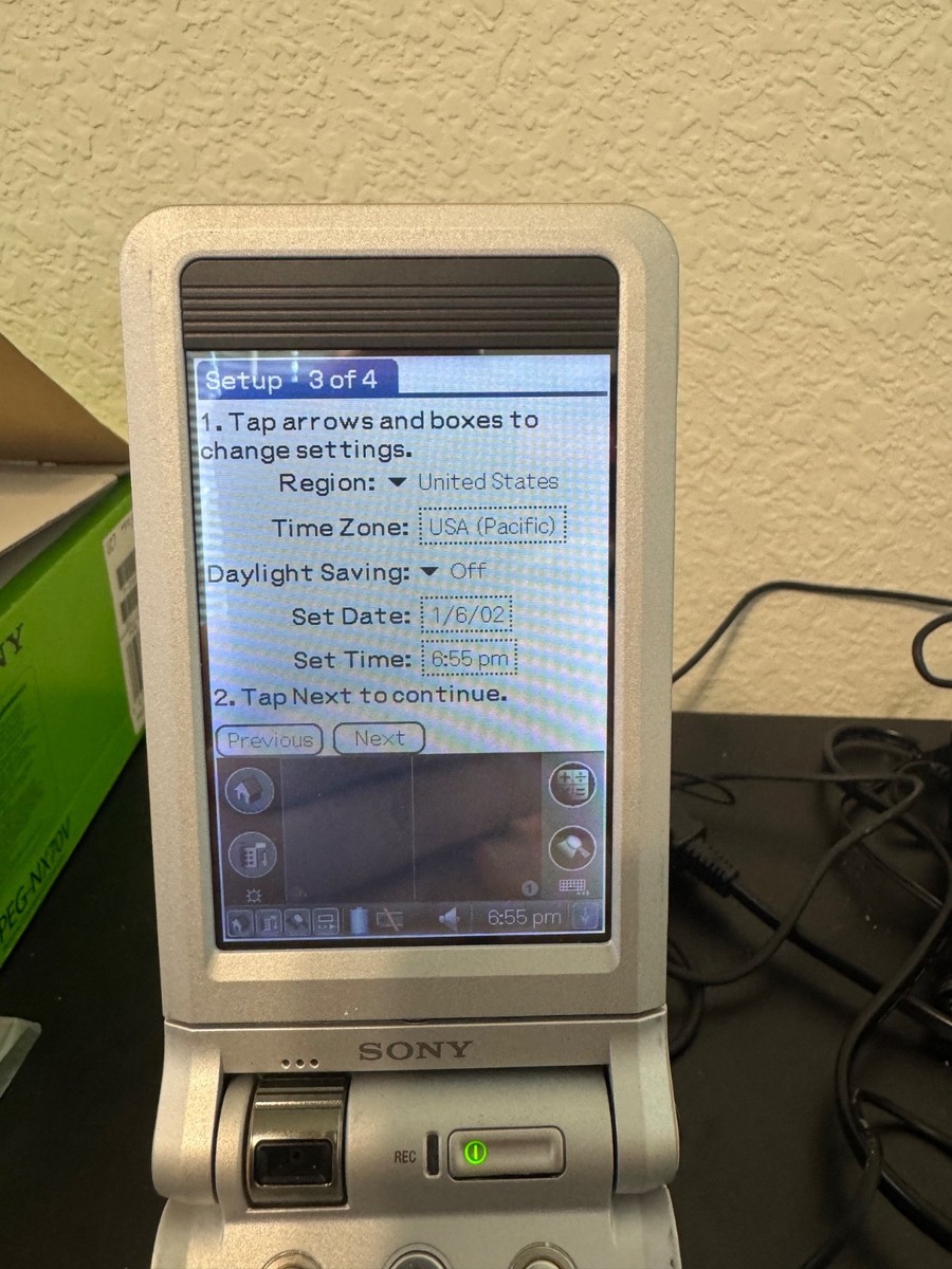 Vintage Sony Clie PEG-NX70V Personal Entertainment Organizer New