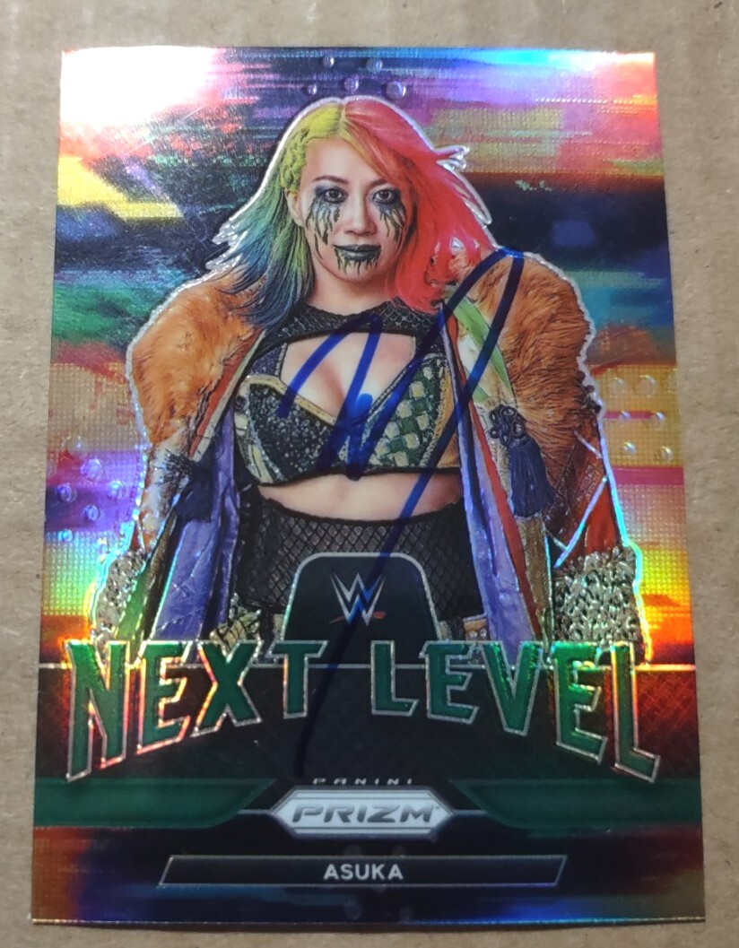 ASUKA WWE RAW SMACKDOWN DIVA STAR SIGNED PANINI PRIZM NEXT LEVEL
