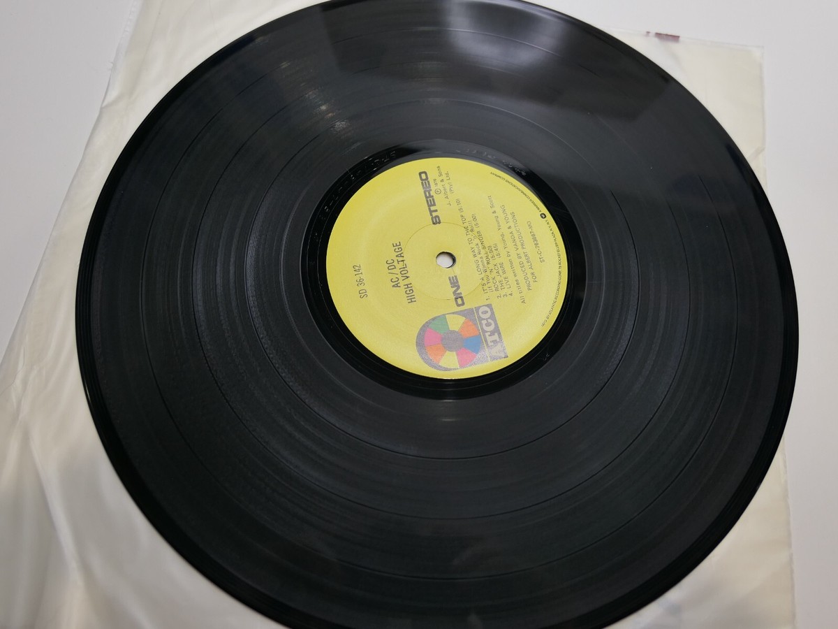 AC/DC – High Voltage / 1976 ATCO Records – SD 36-142 Vinyl, LP