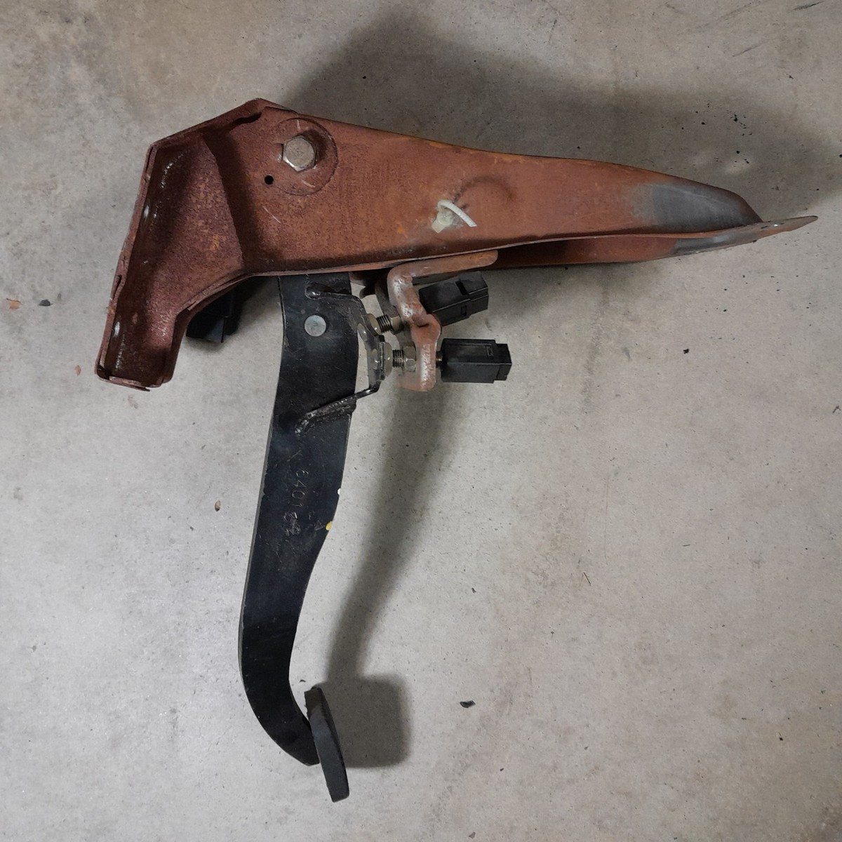 84-86 Nissan 300ZX Z31 Manual Gas + Brake Pedal Assemblies VG30 5